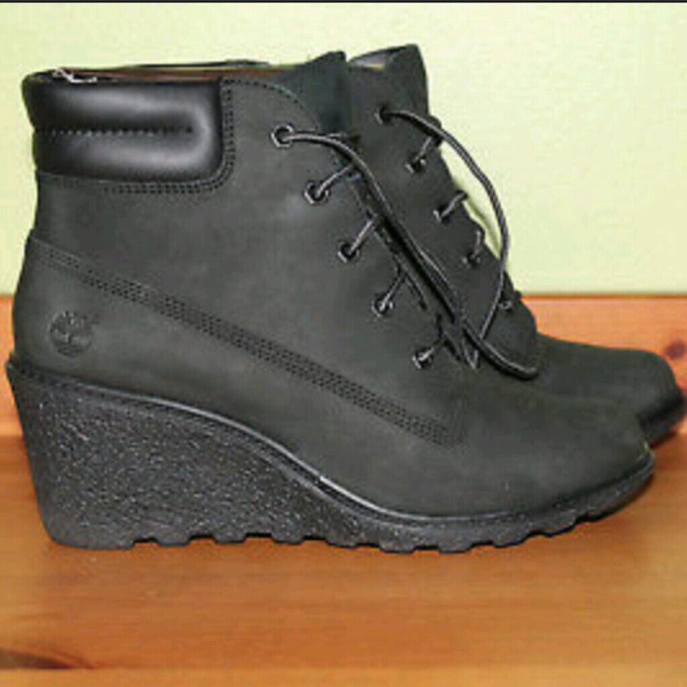 Timberland Amston black nubuck laceup wedge boots